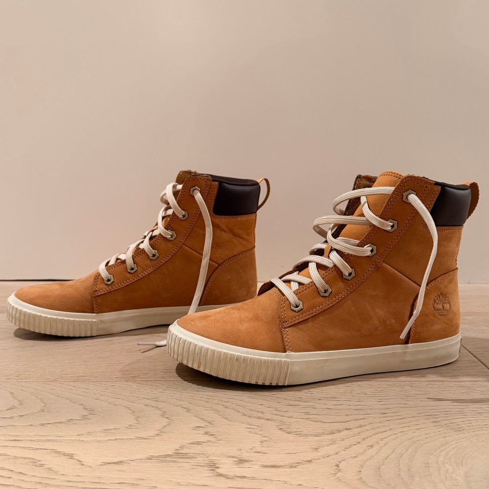 Women’s Timberland Skyla Bay Leather Lace Up Boots
